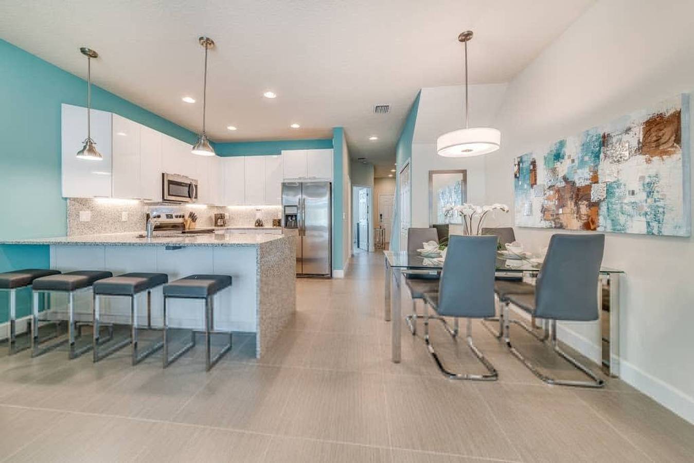 Cozy Villa, Private Pool, Prime Spot in Four Corners, Lake County
