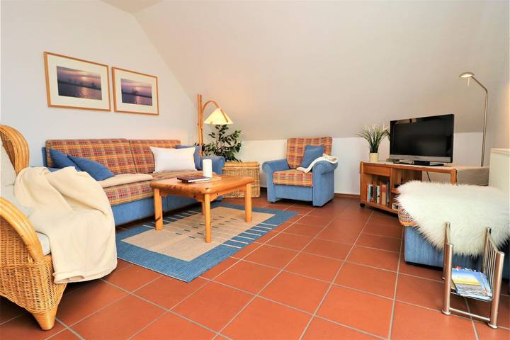 Ferienwohnung für 2 Personen, mit Balkon in Wustrow - 2