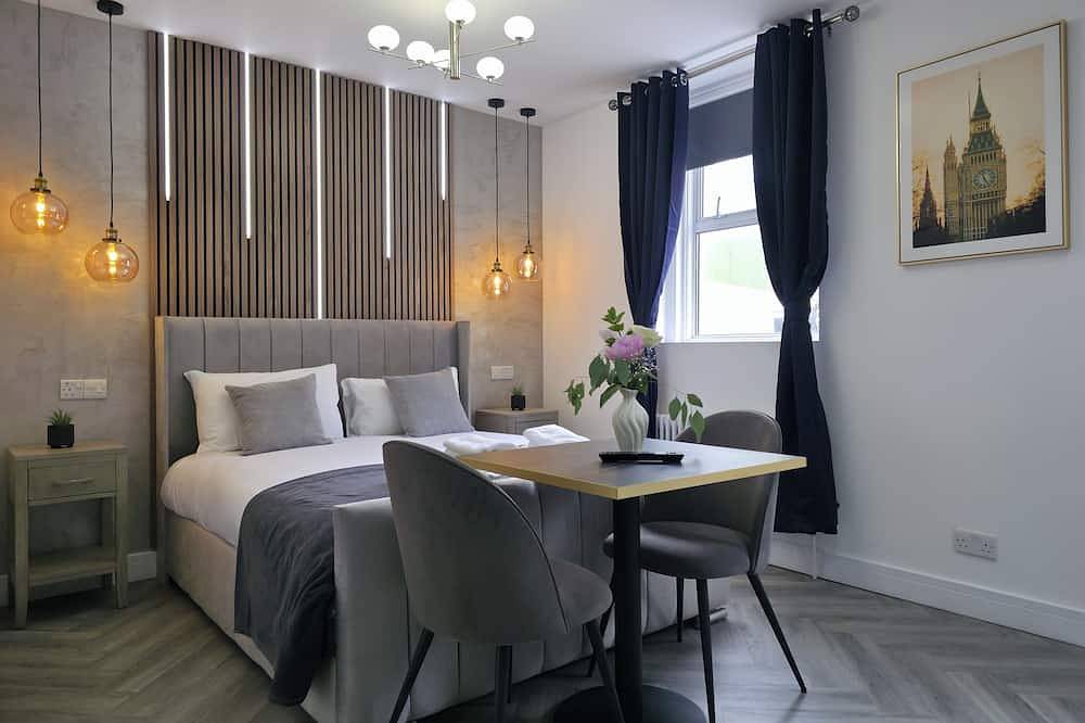 Apartment for 2 People in Tower Hamlets, London