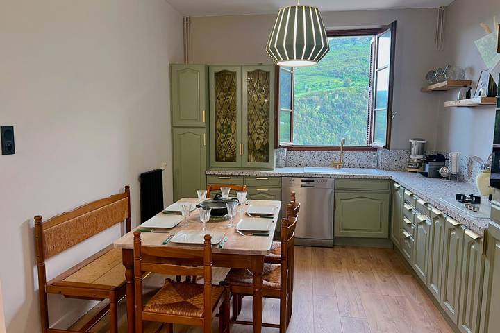 Gîte pour 6 personnes, avec terrasse à Santo-Pietro-di-Tenda