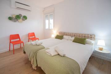 Apartment for 4 People in Playa La Victoria, Cádiz, Photo 2