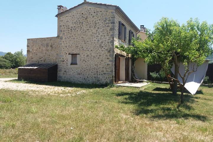 Maison de vacances pour 4 personnes, avec jardin