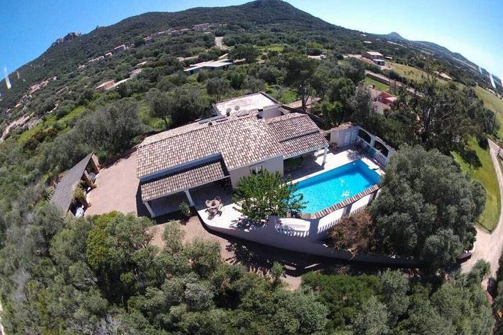 Villa pour 6 personnes à Figari