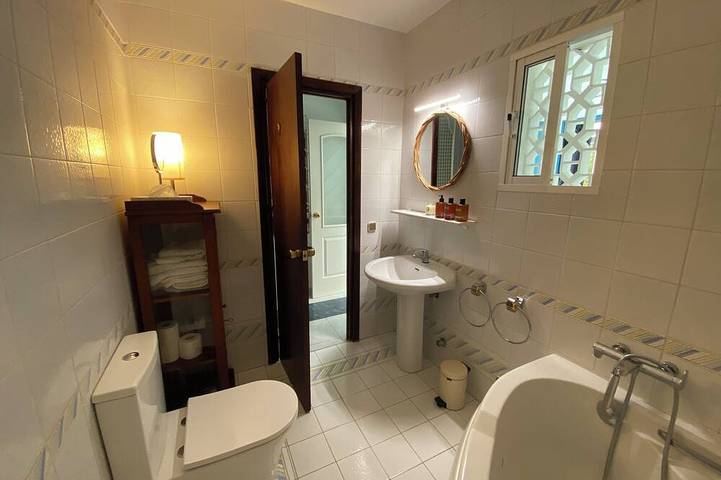 Chambre d’hôte pour 2 personnes, avec piscine et jacuzzi à Estepona - 4