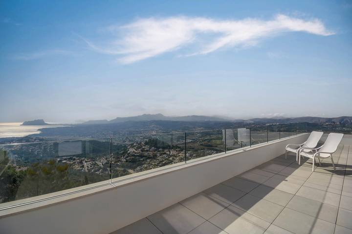 Chalet para 8 personas, con Balcón y Terraza además de Jardín y Vistas en Marina Alta - 3