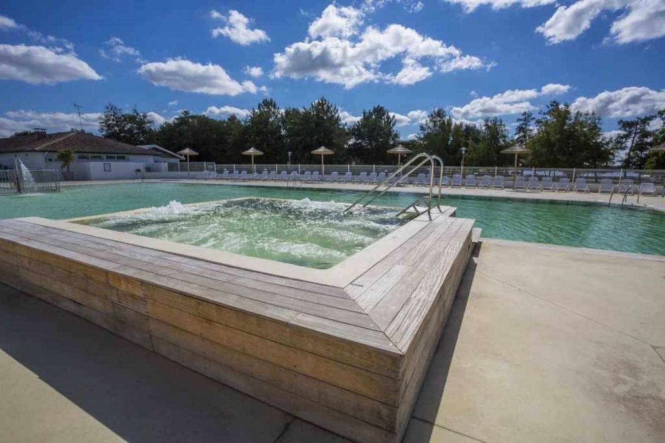 Camping - Funpass inclus - Piscine - ccaehba in Parentis-en-Born, Côte d’Argent