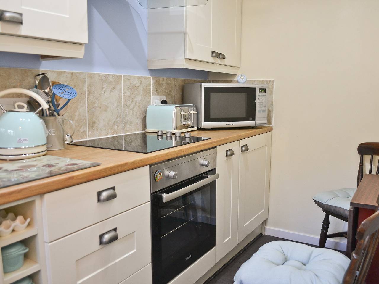 Granary Cottage in Torquay, Torbay