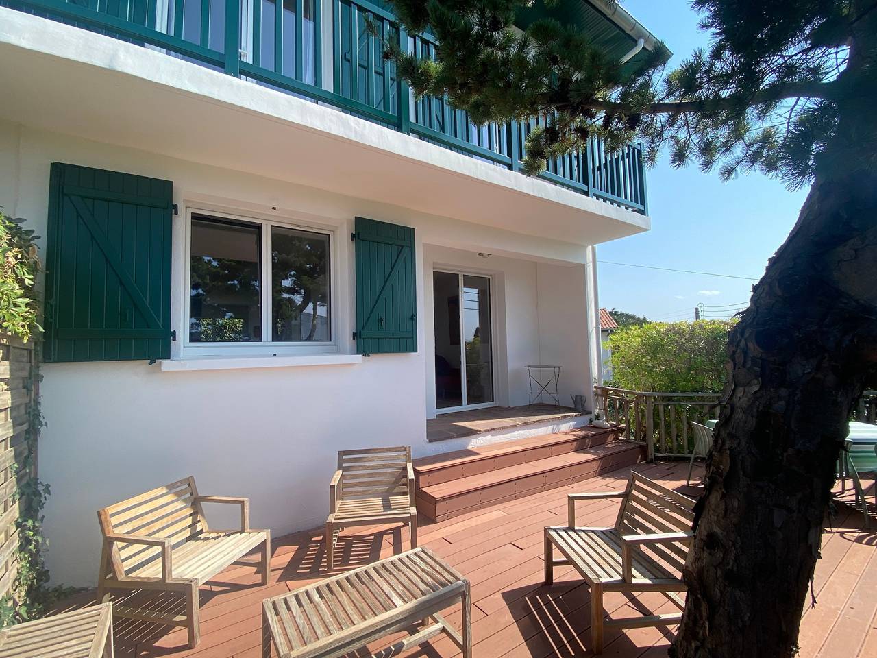 Maison basque familiale avec terrasse plein sud, Sainte-Barbe, plage à pied – Saint-Jean-de-Luz in Saint-Jean-de-Luz, Région de Bayonne
