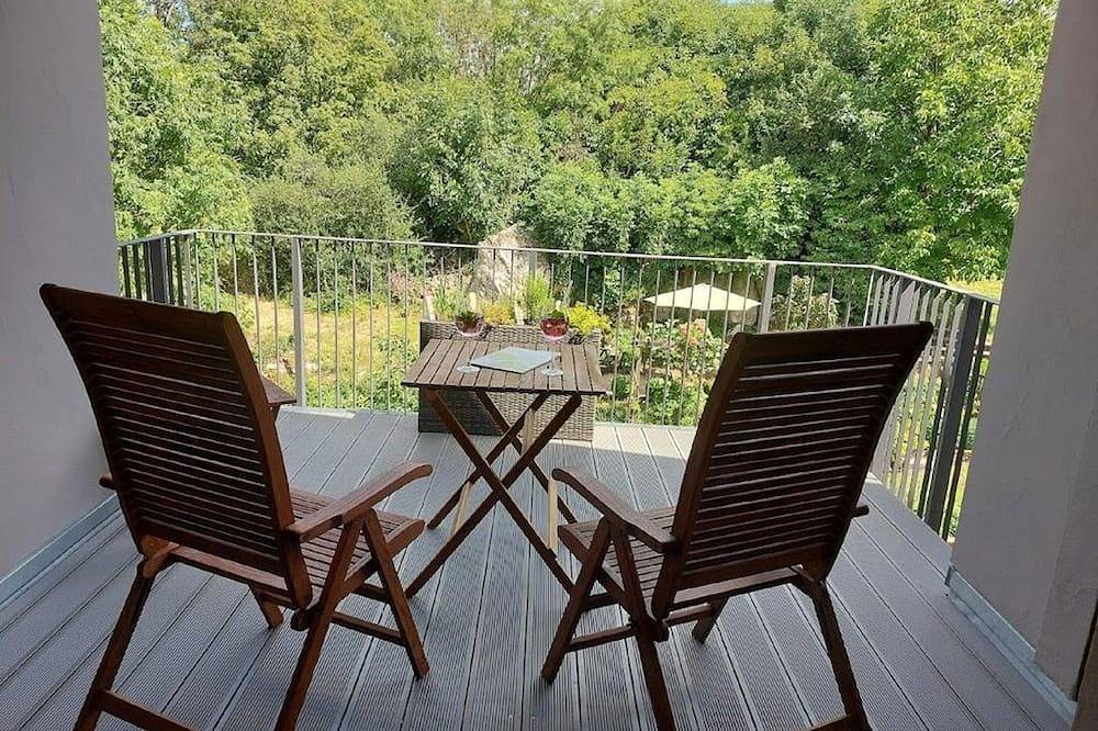 Ganze Wohnung, Ferienwohnung im Burgecken - 5-Sterne-Ferienwohnung - modern - barrierefrei - in Orscholz, Mettlach