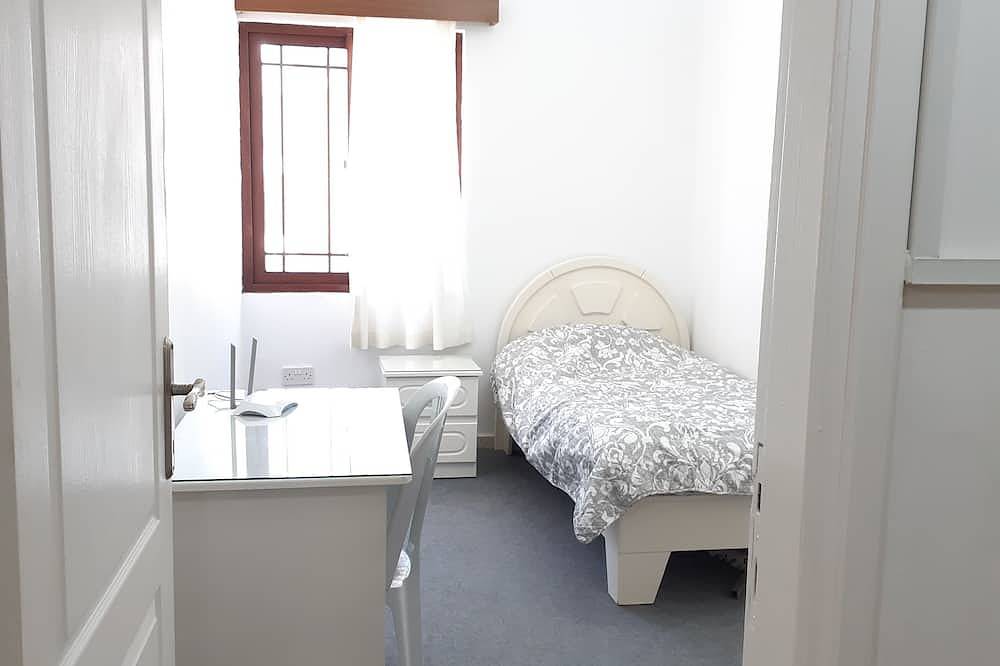 Entire apartment, Double bedroom Apartment for rent in the city center in Famagusta, Northern Cyprus