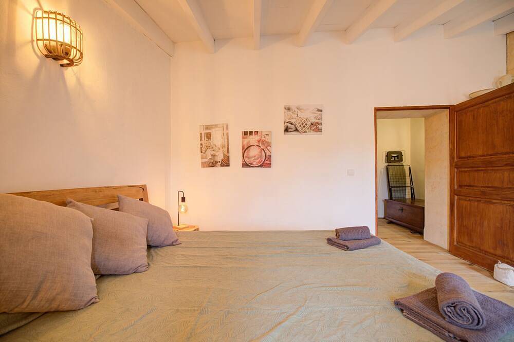 Petra holiday home by Rentallorca in Petra, Interior de Mallorca