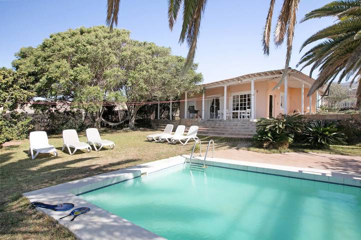 Ferienhaus für 9 Personen, mit Garten in Adeje