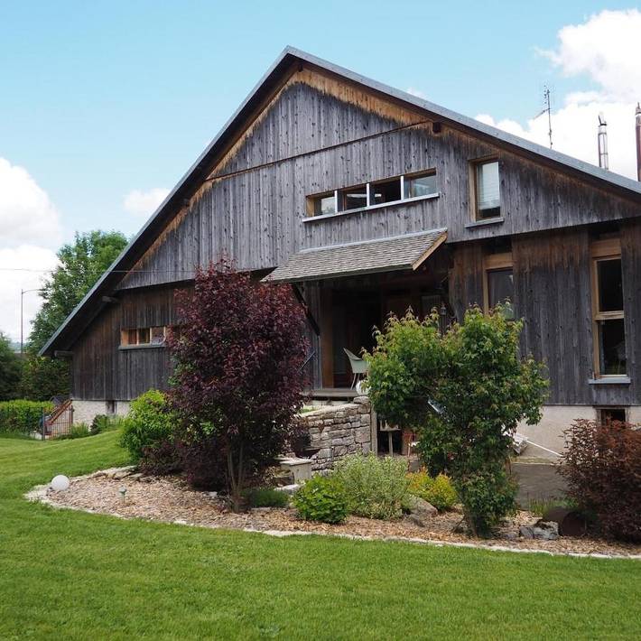 Gîte pour 4 personnes, avec Jardin et Vue à Grand'Combe-Châteleu
