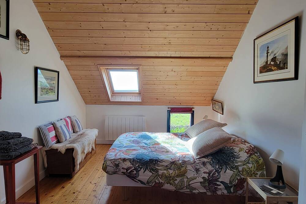 Maison cosy et équipée , vue mer,  2 personnes, bourg de Lampaul, Ouessant in Ouessant, Région de Brest