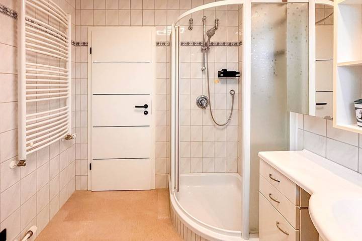 Ganze Wohnung, Ihr Meerglück in Büsum-Ferienwohnung für bis zu 3 Personen 300m vom Meer entfernt in Büsum, Kreis Dithmarschen