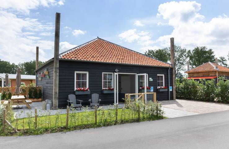 Ferienhaus für 8 Personen, mit Balkon/Terrasse und Terrasse in Südholland