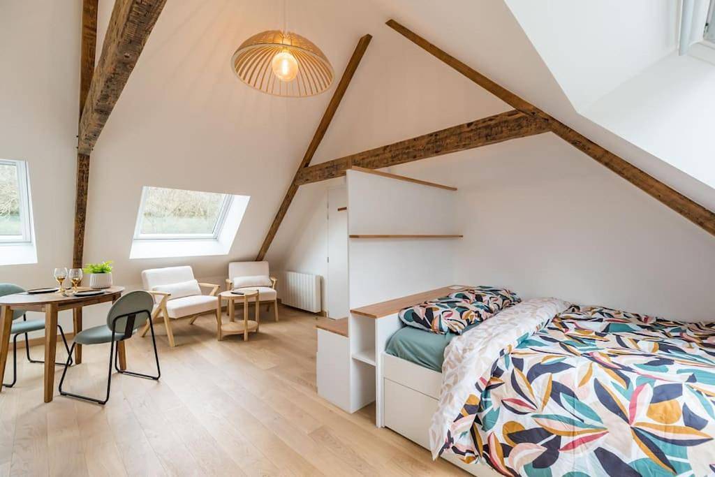 Appartement entier, Studio Élégant au Cœur Lannion in Lannion, Ceinture Dorée
