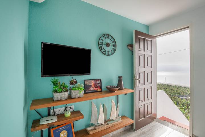 Entire apartment, Apartment 'Casita La Finca I' with Sea View, Wi-Fi, and Air Conditioning in Breña Baja, La Palma South