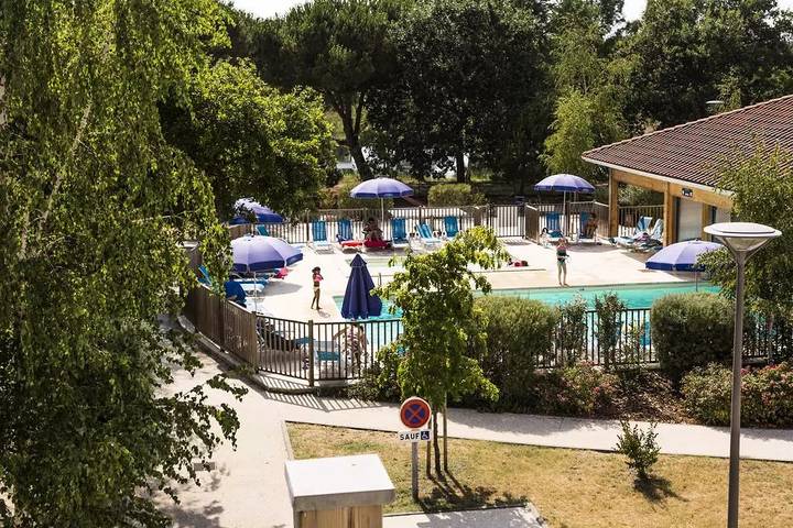 Ganze Wohnung, 3-Zimmer-Duplex für 6 Personen in Hourtin, Regionaler Naturpark Médoc