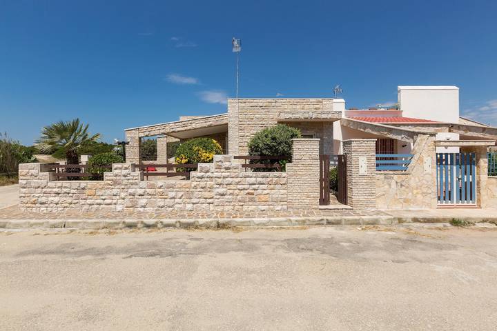 Location de vacances pour 9 personnes, avec Jardin à Porto Cesareo - 2