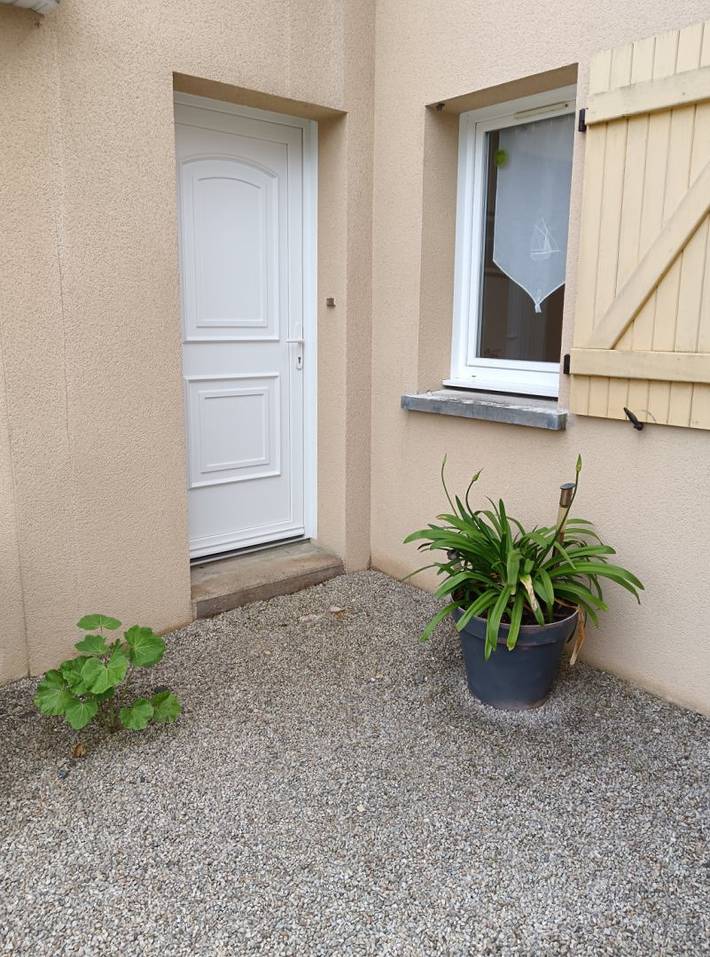 Gîte pour 6 personnes, avec terrasse et jardin à Saint-Germain-sur-Ay - 3