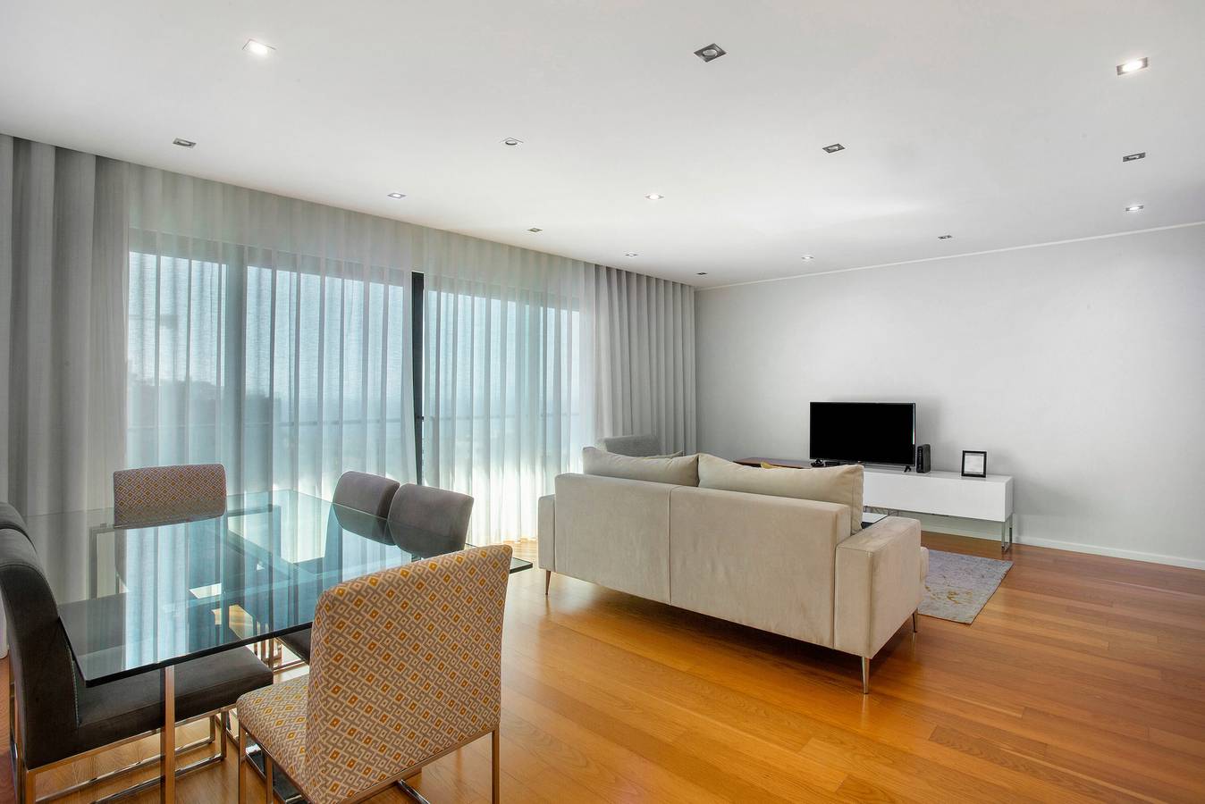 Ganze Wohnung, Leonor Apartment mit Meerblick in São Martinho, Madeira