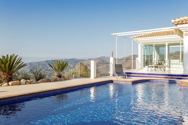 Holiday rental for 10 people, with Balcony and Garden in Costa Tropical