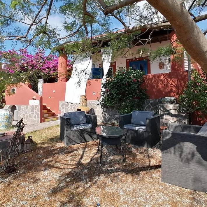 Location de vacances pour 2 personnes, avec jardin à Santa Marina Salina - 2