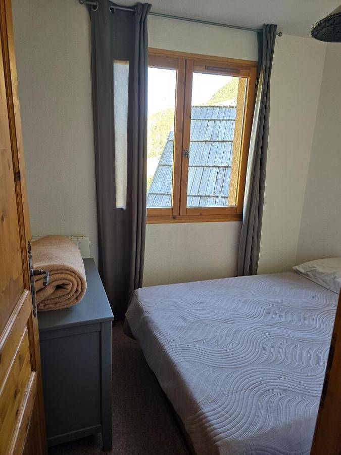 Gîte pour 4 personnes, avec vue et balcon à Cervières - 2