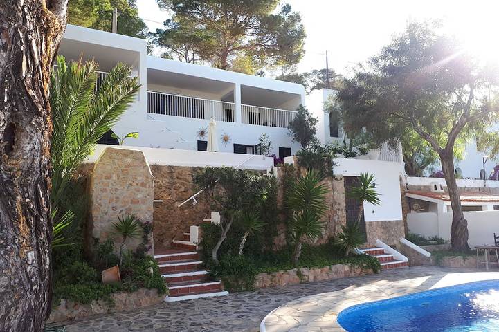 Ferienhaus für 6 Personen, mit Balkon und Garten