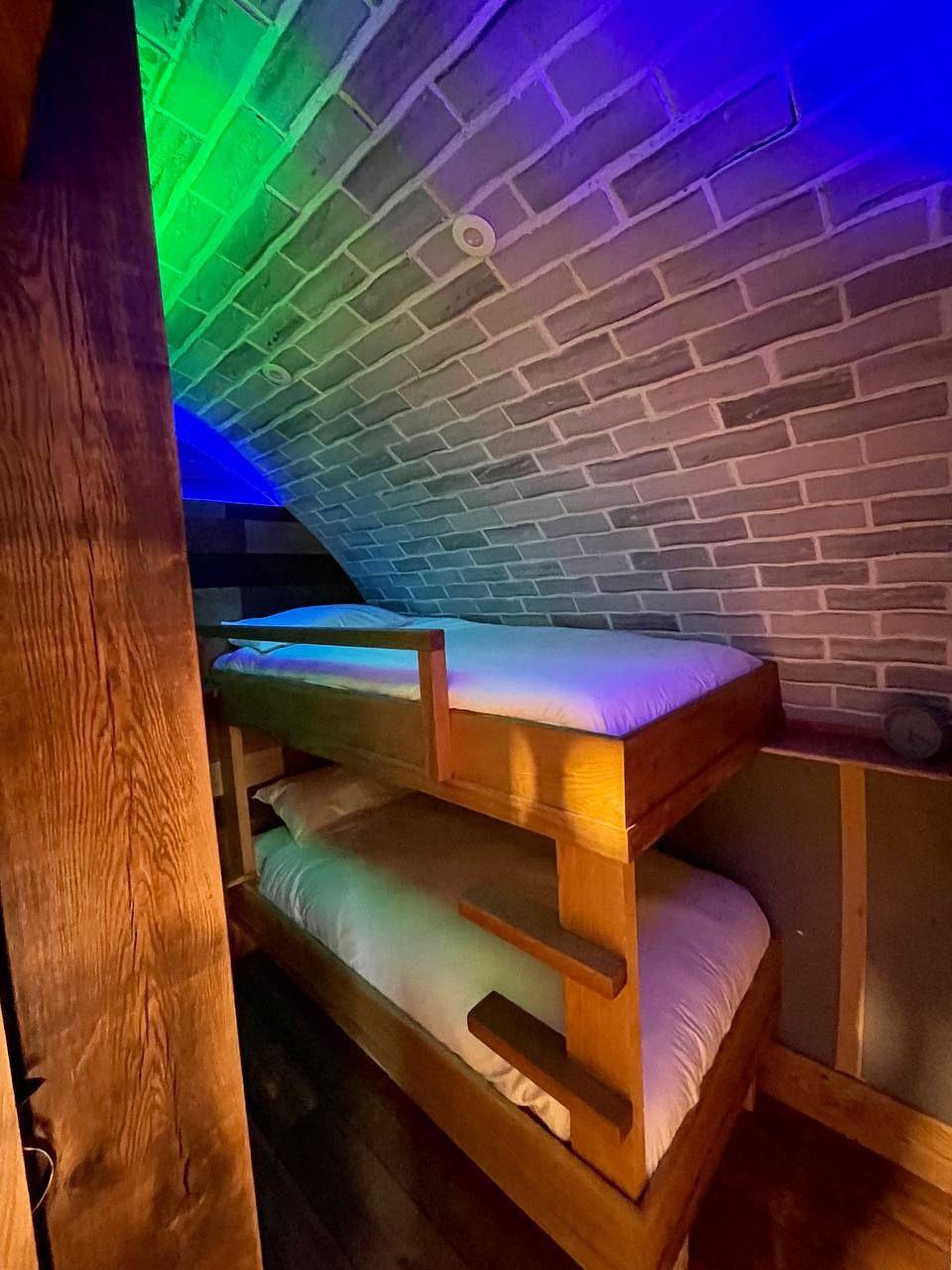 Glamping für 6 Personen mit Ausblick in Powys