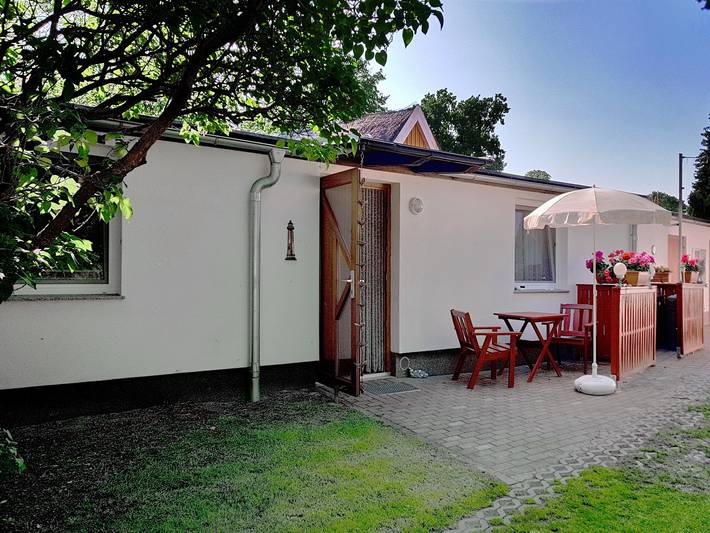 Bungalow für 2 Personen, mit Terrasse