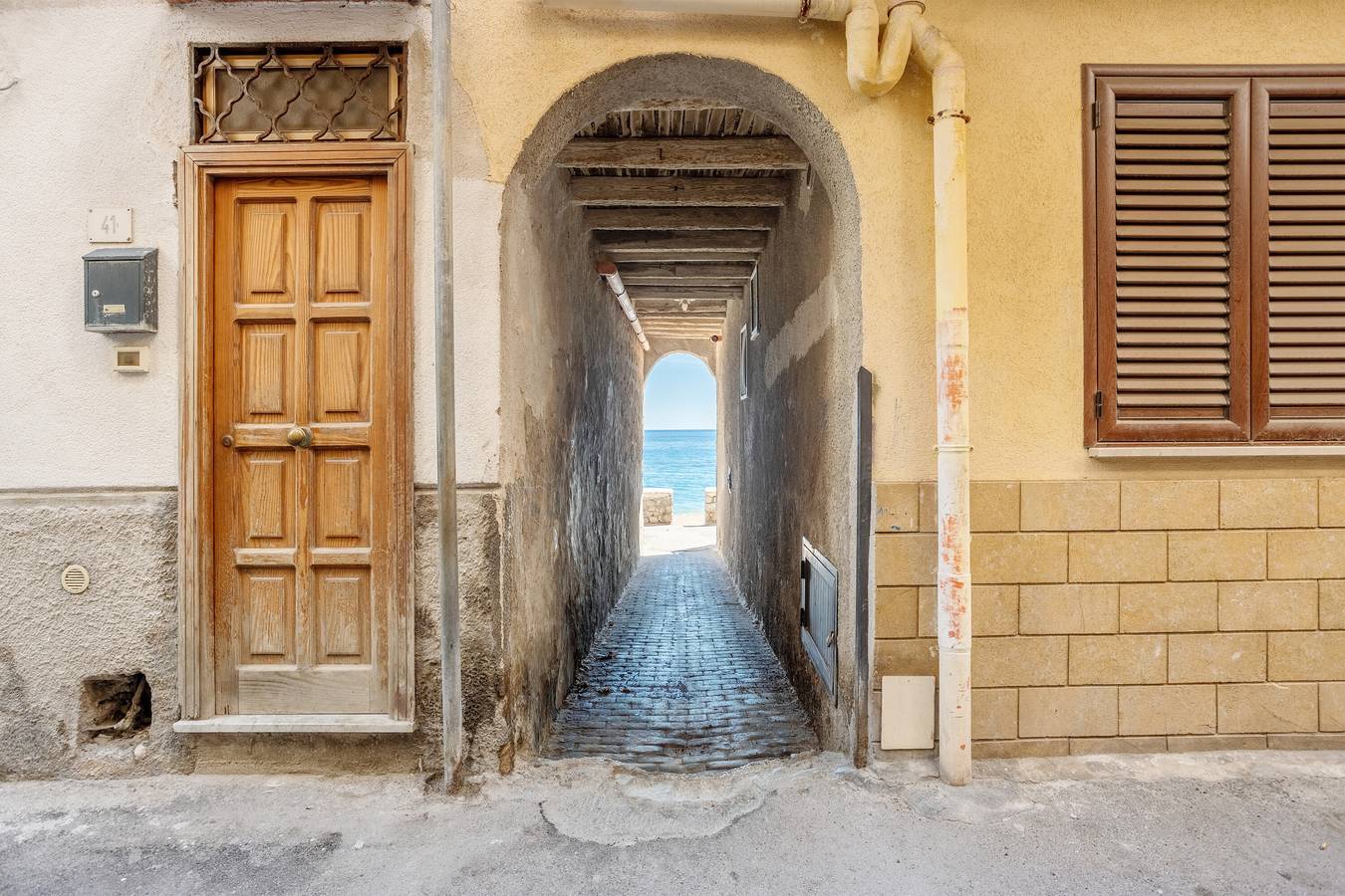 Appartement entier, Appartement 'Una Porta A Mare' avec Wi-Fi et Climatisation in Palerme, Province de Palerme