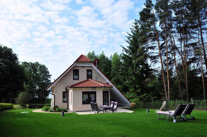 Ferienhaus für 4 Personen, mit Balkon und Garten - 1