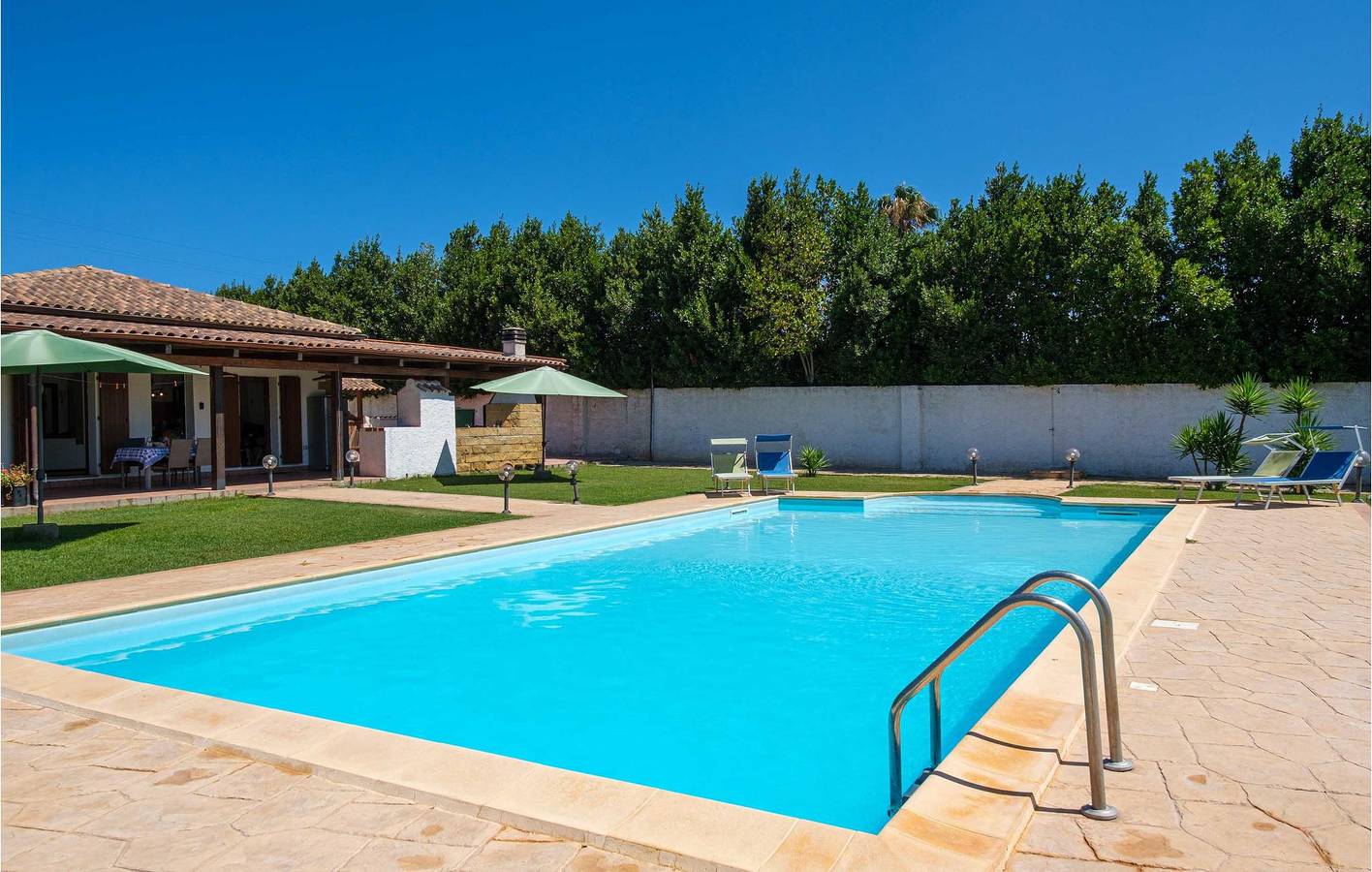 220 pies cuadrados Apartamento con piscina cerca de Pineta di Maria Pia in Alguer, Provincia De Sassari