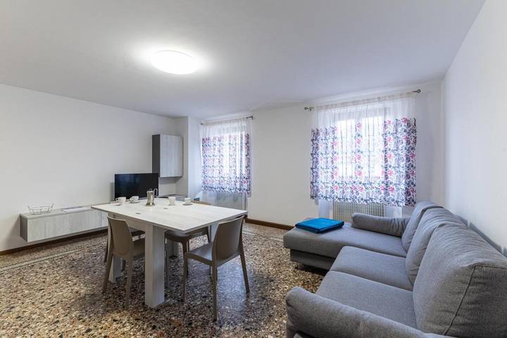 Gîte pour 5 personnes à Ovaro - 2