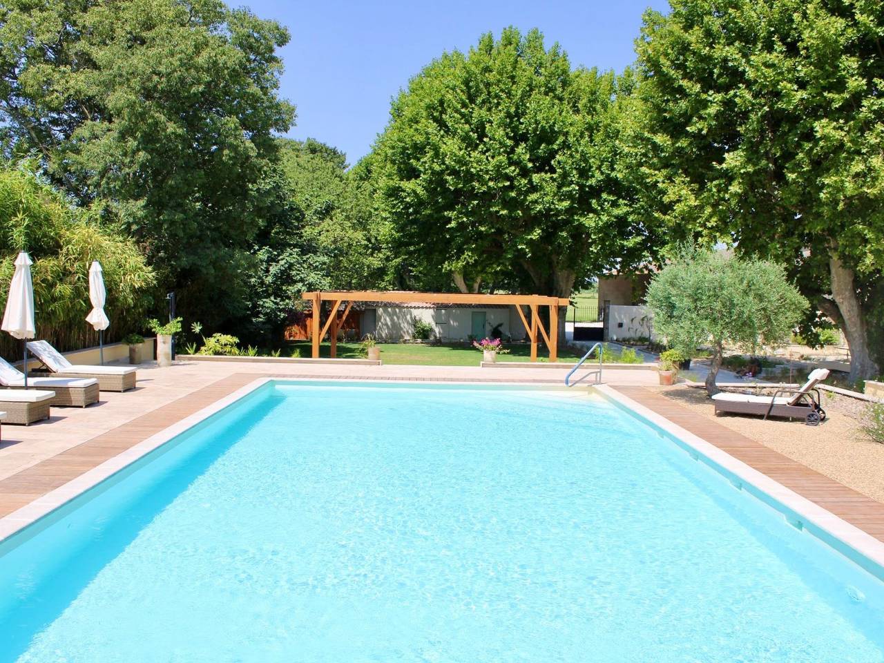 Appartement entier, Alpilles in Arles, Côte méditerranéenne (France)