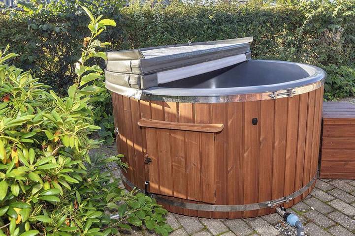 Villa für 10 Personen, mit Whirlpool und Garten sowie Terrasse, mit Haustier - 1