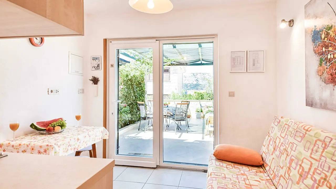 Ganze Ferienwohnung, Ferienwohnung für 3 Personen (23 m²) in Povlja in Povlja, Brac
