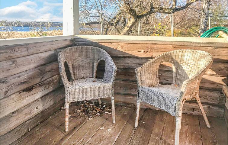 Ferienhaus für 4 Personen, mit Terrasse und Garten sowie Sauna und Seeblick in Dalarna - 4