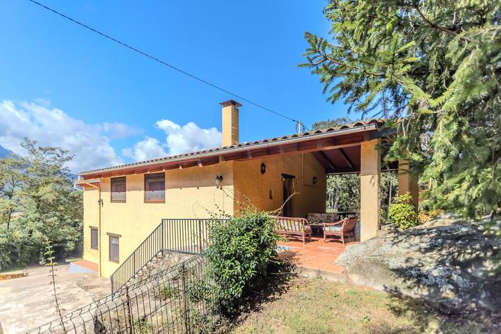 Casa rural para 20 personas, con jardín en Garrotxa - 2