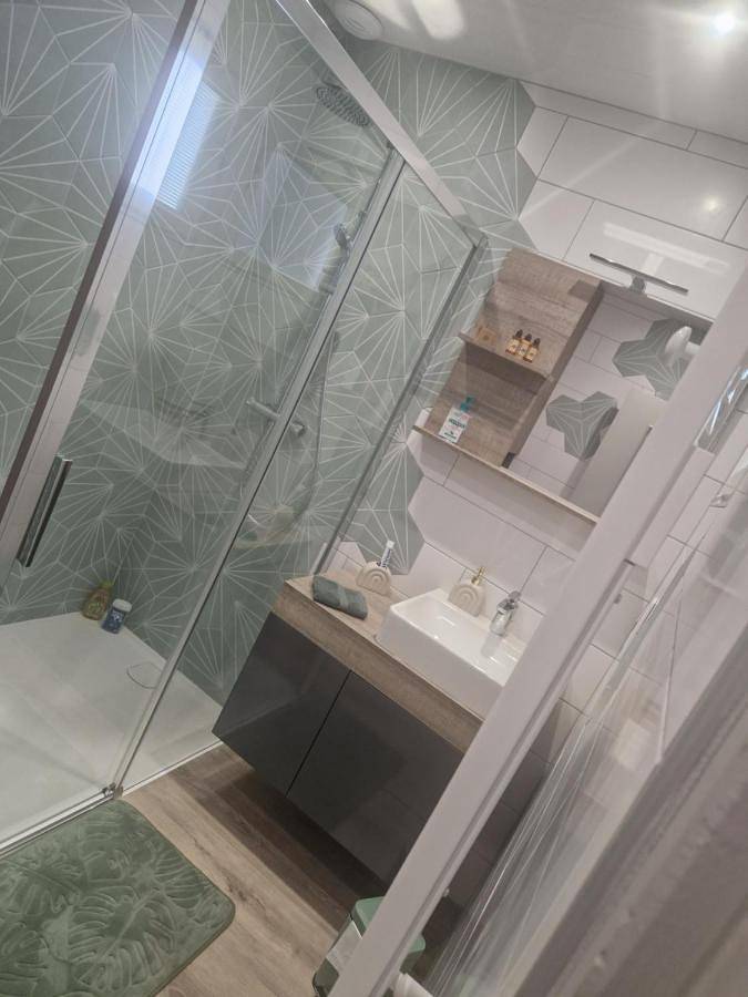 Appartement entier, One-Bedroom Apartment in Margerie-Hancourt, Marne
