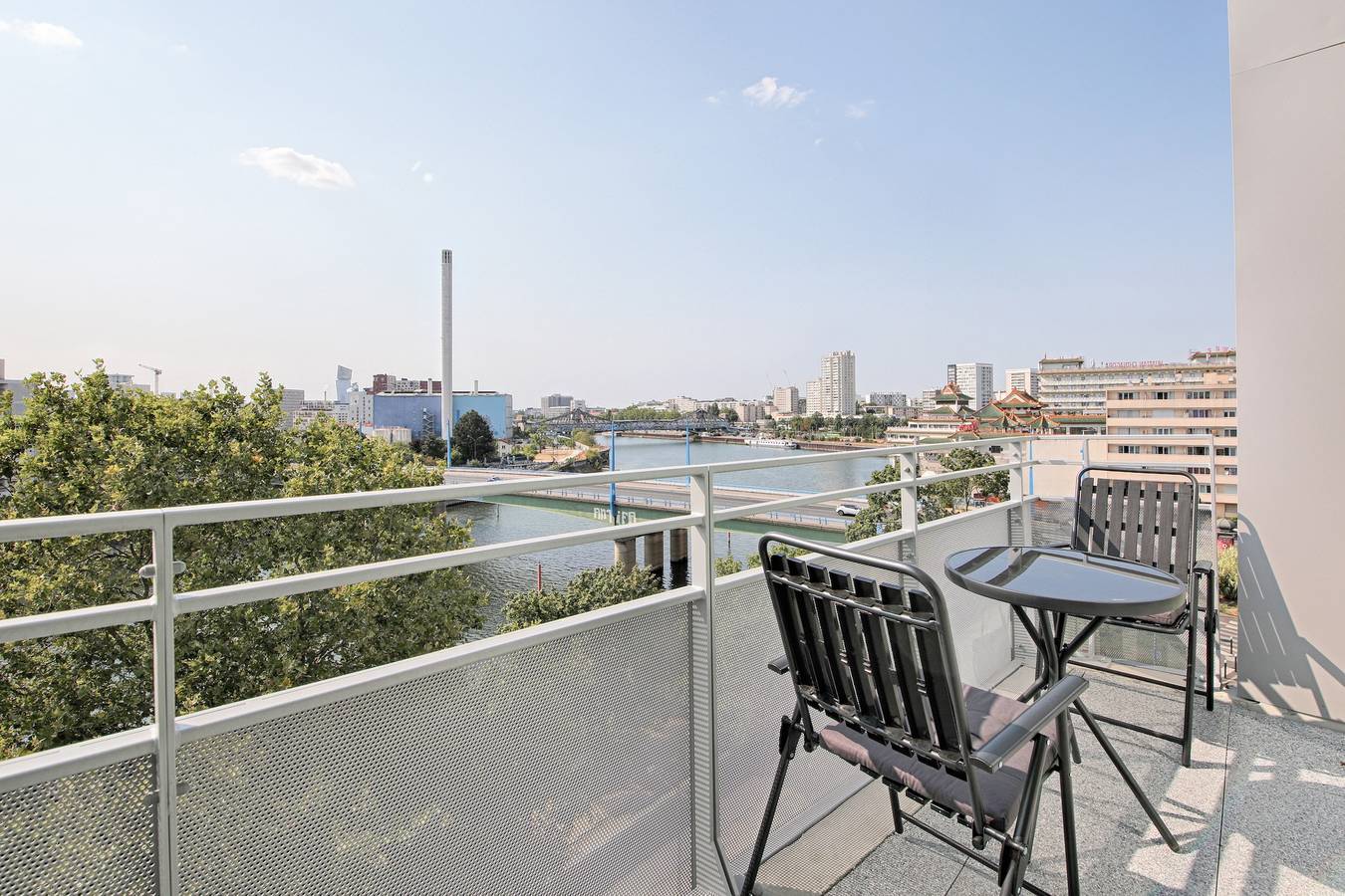 Appartement entier, Le Belvédère de Seine - Appt avec balcon & parking in Alfortville, Val-de-Marne