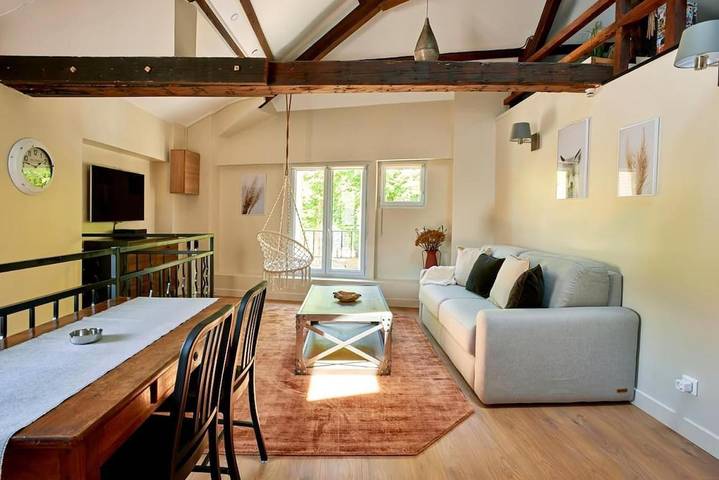 Ferienwohnung für 4 Personen, mit Whirlpool und Sauna in Versailles - 2