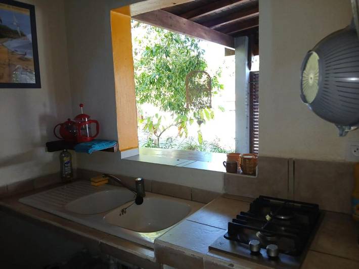 Location de vacances pour 2 personnes, avec piscine ainsi que terrasse et vue dans Plage de Bois Jolan - 3