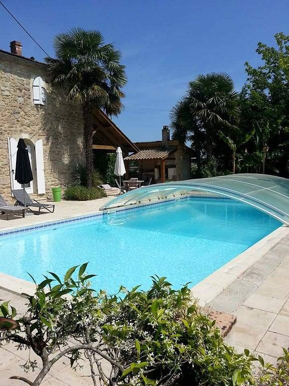 Chambre d’hôte pour 2 personnes, avec jardin et piscine ainsi que jacuzzi et sauna, animaux acceptés en Gironde - 2