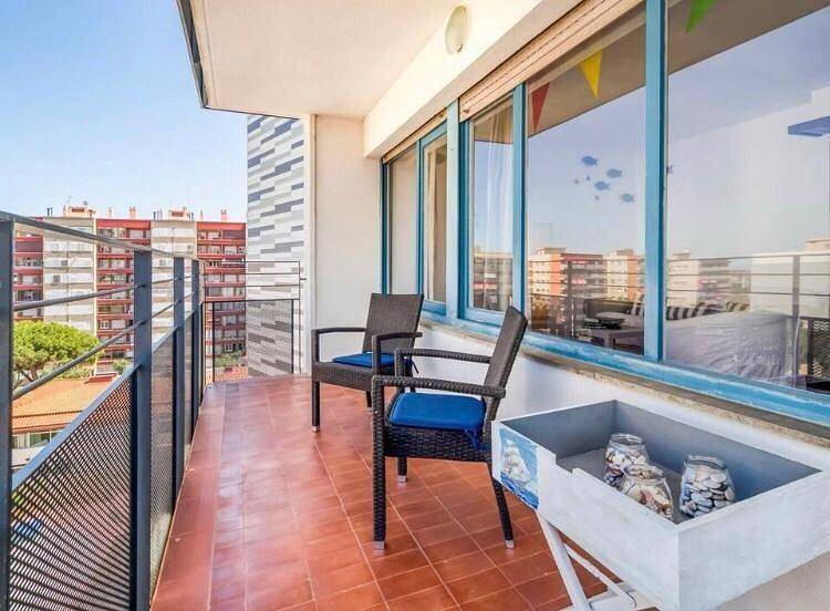Apartamento vacacional entero, Apartamento de vacaciones para 6 personas con terraza in Vilasar de Mar, Costa del Maresme