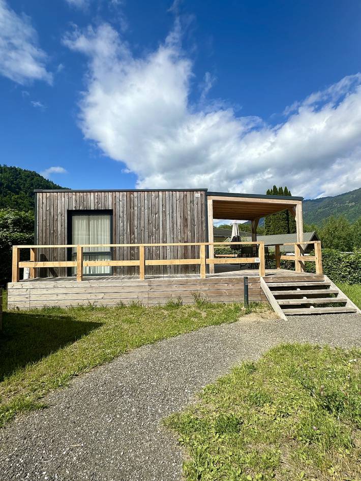 Ferienhaus für 2 Personen, mit Balkon/Terrasse und Terrasse sowie Seeblick am Ossiacher See