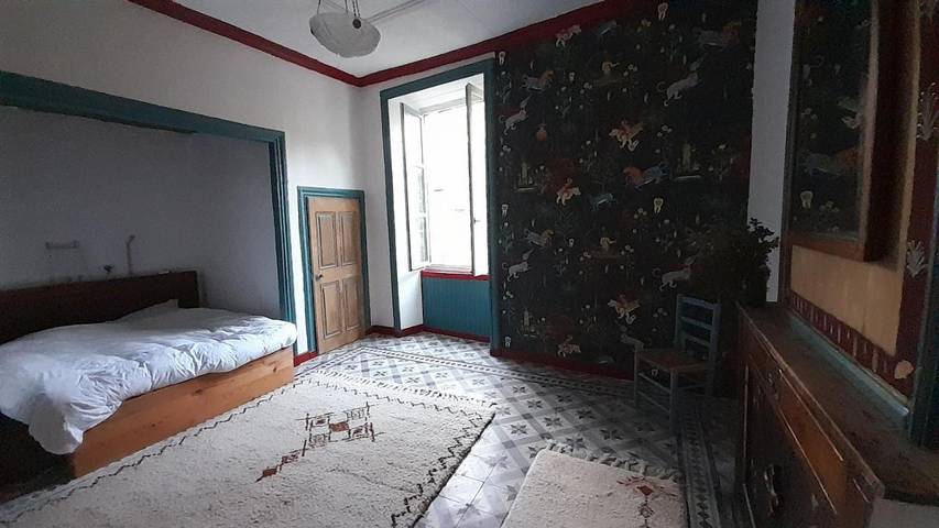 Location de vacances pour 3 personnes, avec terrasse ainsi que jardin et vue à Saint-Étienne-Vallée-Française