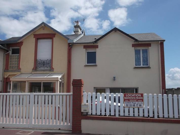 Location de vacances pour 5 personnes, avec jardin ainsi que vue et piscine à Granville - 3